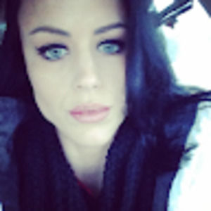 Meet your Posher, Holly